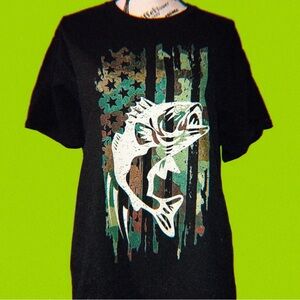 Pre-owned Men's Fish Camo Print U.S. Flag Black/Green T-Shirt (Size L)